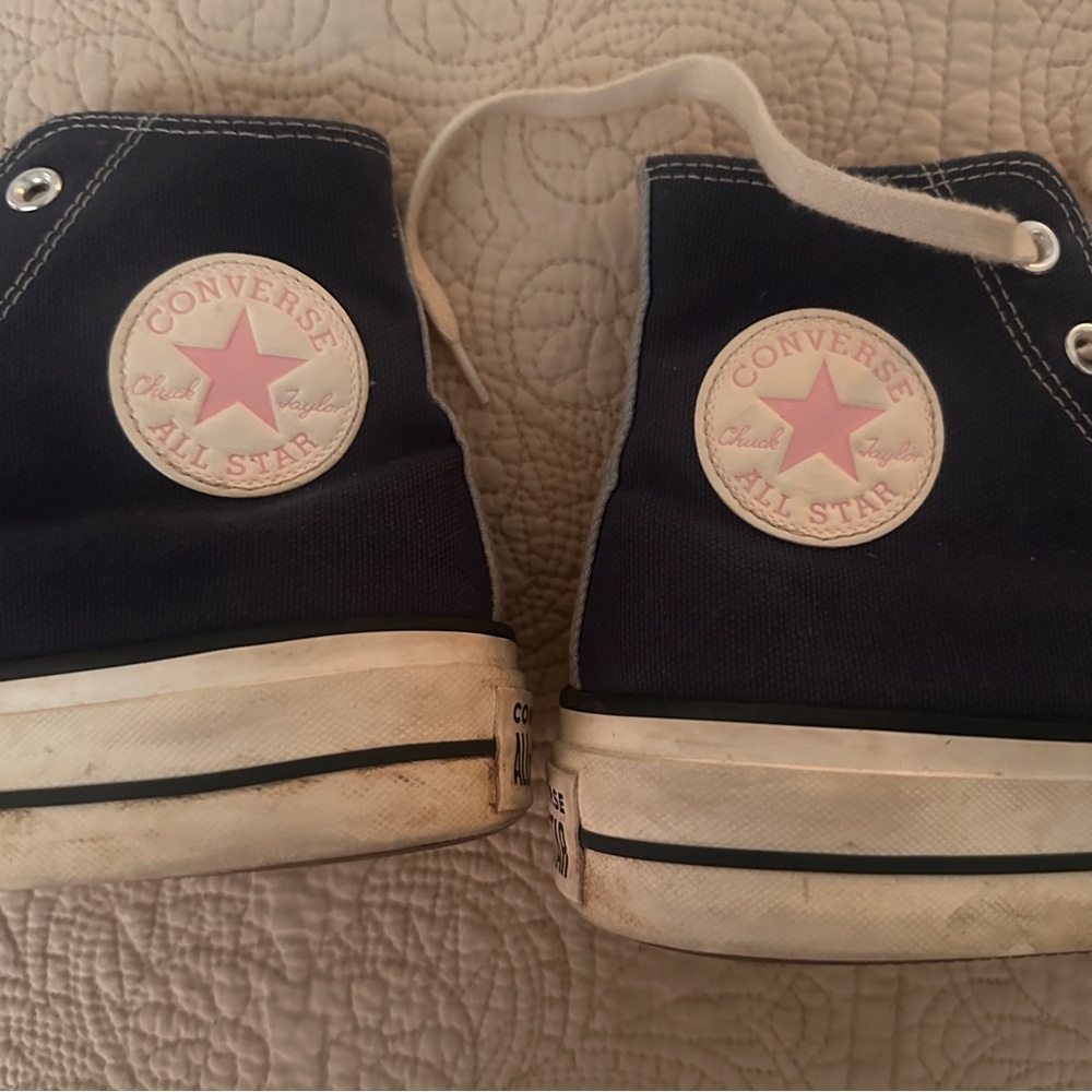 Converse Chuck Taylor All Star High Tops Navy Blue & Pink 8.5 Womens 6.5 Mens - Picture 6 of 11